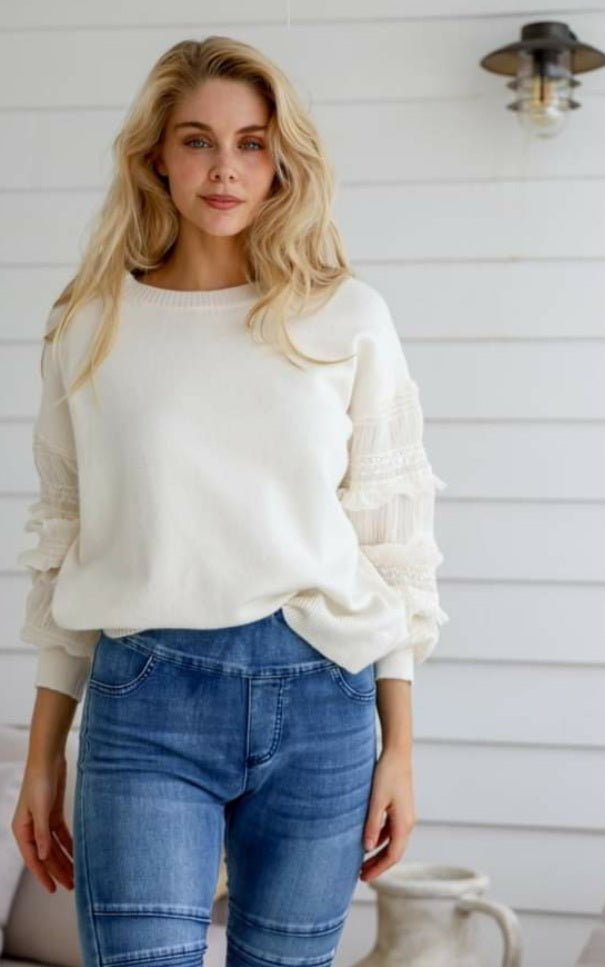 Broadway Ruffle Sleeve Knit